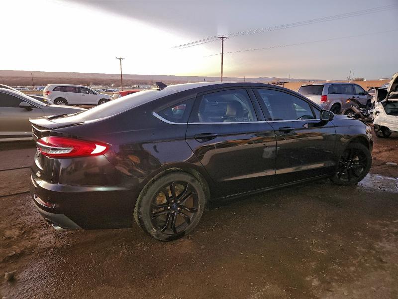Photo 3 from auction – 2020 FORD FUSION SE with VIN 3FA6P0HD5LR113272