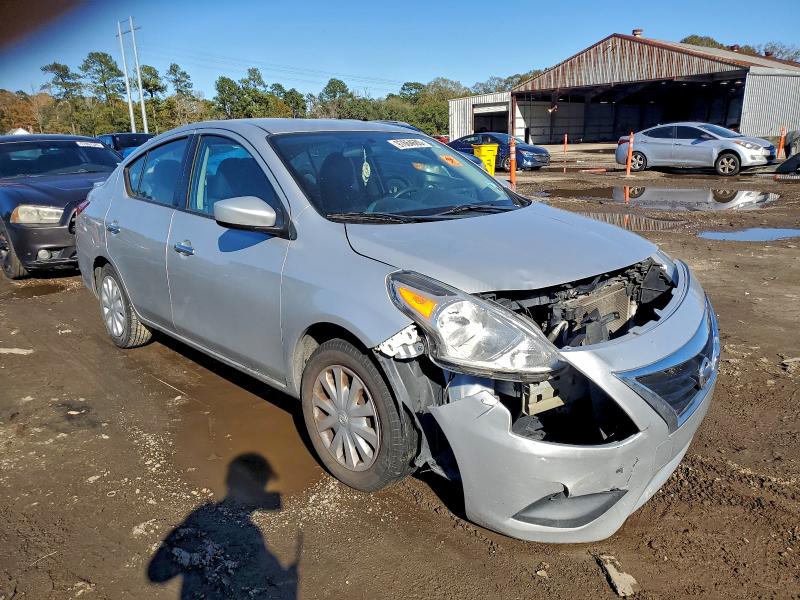 Photo 4 from auction – 2019 NISSAN VERSA S with VIN 3N1CN7AP5KL863226