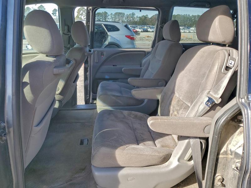 Photo 11 from auction – 2010 HONDA ODYSSEY EX with VIN 5FNRL3H44AB061569