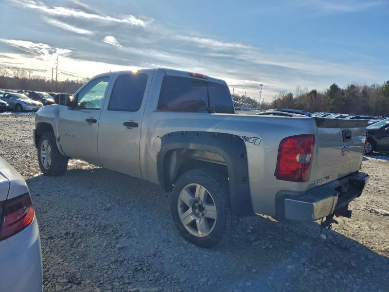 صورة رقم 2 من المزاد - 2007 CHEVROLET SILVERADO مع VIN 2GCEK13C971581119