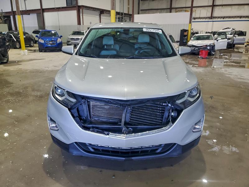 Photo 5 from auction – 2018 CHEVROLET EQUINOX LT with VIN 2GNAXJEVXJ6243437