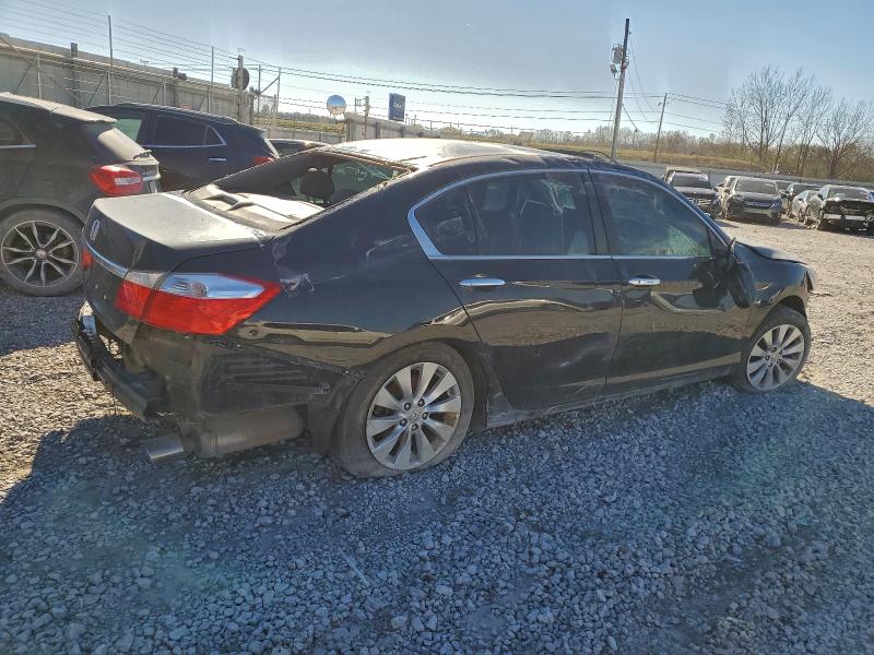 Photo 3 from auction – 2015 HONDA ACCORD EX with VIN 1HGCR2F7XFA242673