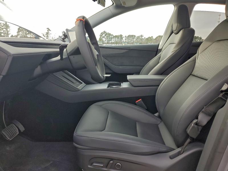 Photo 7 from auction – 2026 TESLA MODEL Y with VIN 7SAYGDED3TA461118