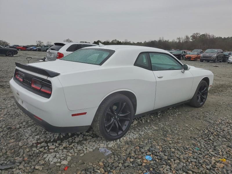 Photo 3 from auction – 2018 DODGE CHALLENGER with VIN 2C3CDZAGXJH305797