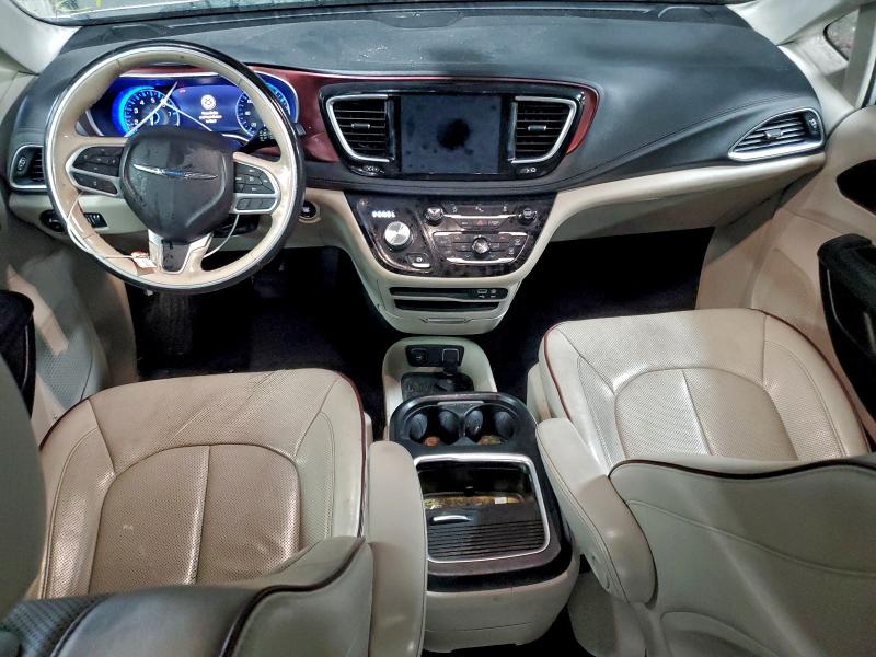 Снимка 8 от търг – 2020 CHRYSLER PACIFICA L с VIN 2C4RC1GG7LR115177