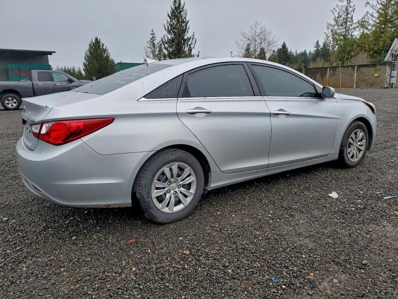 Photo 3 from auction – 2012 HYUNDAI SONATA GLS with VIN 5NPEB4AC5CH489213