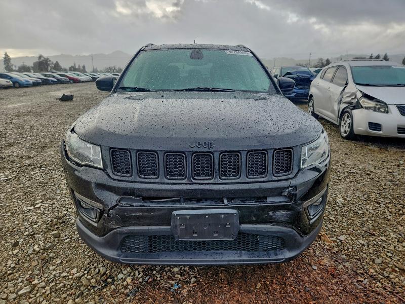 Photo 5 from auction – 2018 JEEP COMPASS LA with VIN 3C4NJCBB5JT501991