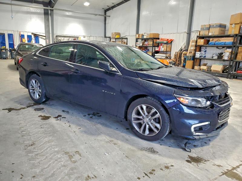 Photo 4 from auction – 2018 CHEVROLET MALIBU LT with VIN 1G1ZD5ST5JF122747