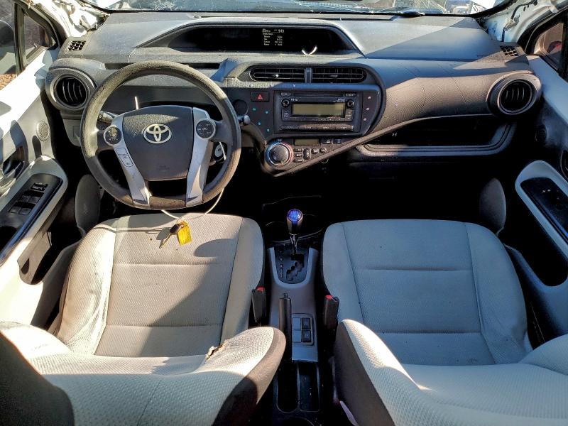Photo 8 from auction – 2013 TOYOTA PRIUS C with VIN JTDKDTB38D1048142
