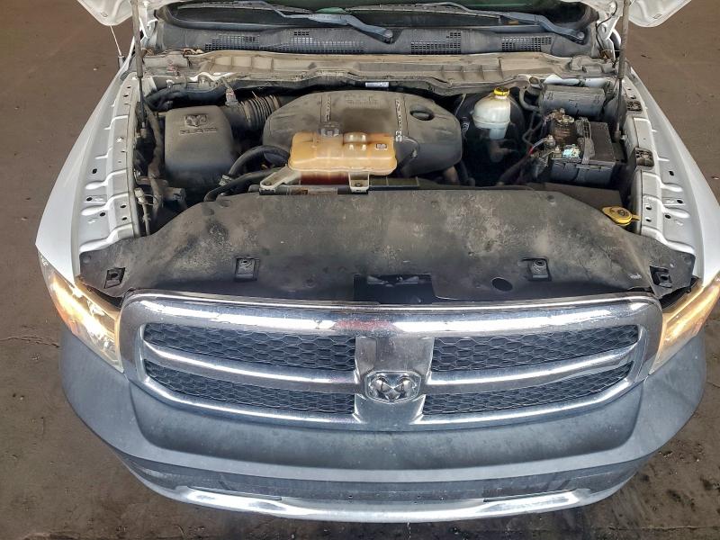 Фото 11 с аукциона – 2015 RAM 1500 ST с VIN 1C6RR6KM3FS613377