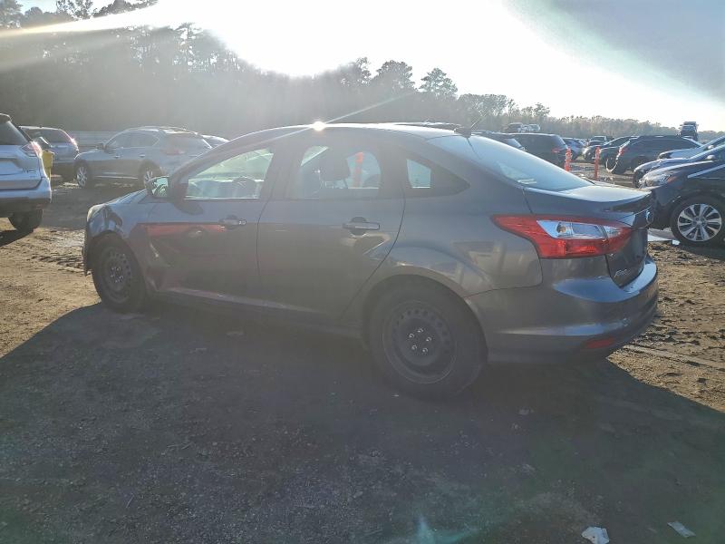 Photo 2 from auction – 2012 FORD FOCUS SE with VIN 1FAHP3F24CL276831