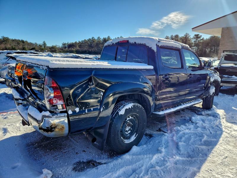 Photo 3 from auction – 2010 TOYOTA TACOMA with VIN 3TMLU4EN8AM042914