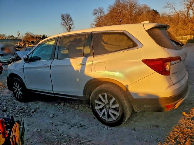 Photo 2 from auction – 2020 HONDA PILOT EXL with VIN 5FNYF5H57LB011520