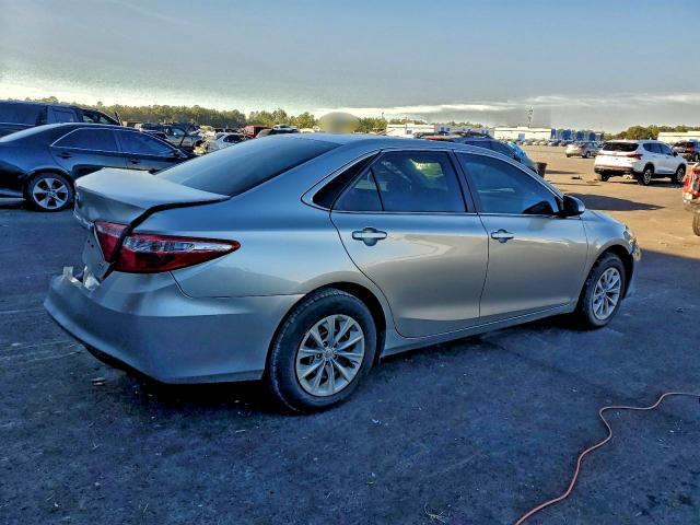 Photo 3 from auction – 2017 TOYOTA CAMRY LE with VIN 4T1BF1FK8HU738652