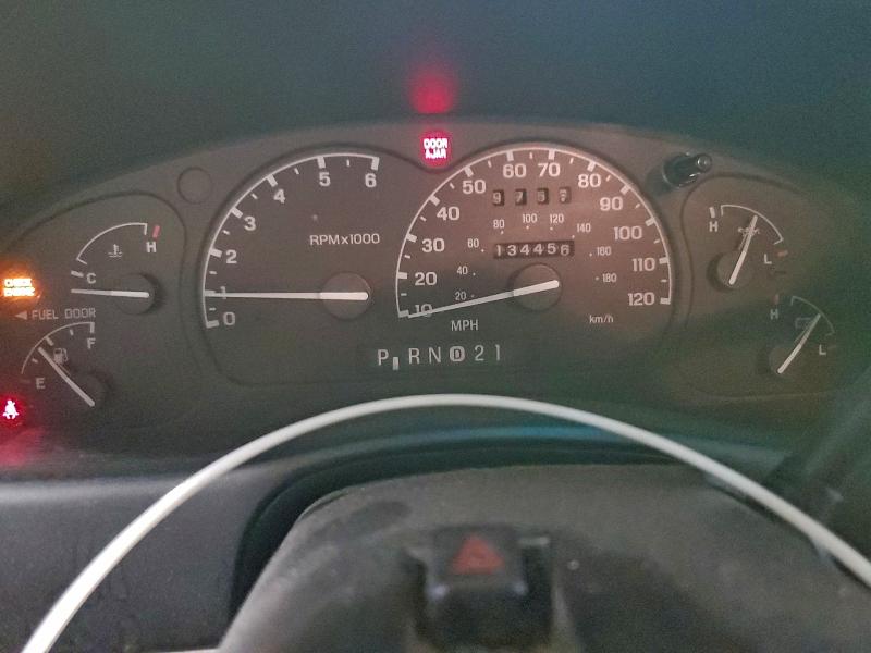 Photo 9 from auction – 1998 FORD EXPLORER with VIN 1FMZU34E0WZC23030