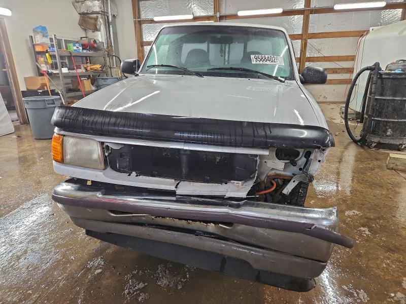 Photo 5 from auction – 1997 FORD RANGER with VIN 1FTCR10A4VUD11657