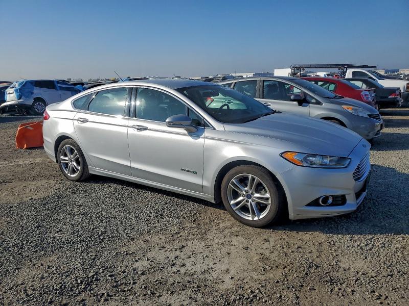 Photo 4 from auction – 2016 FORD FUSION TIT with VIN 3FA6P0RU0GR127178