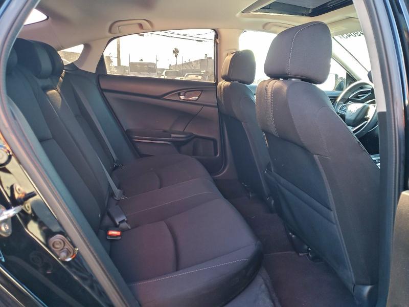 Photo 10 from auction – 2018 HONDA CIVIC EX with VIN 2HGFC2F76JH508179