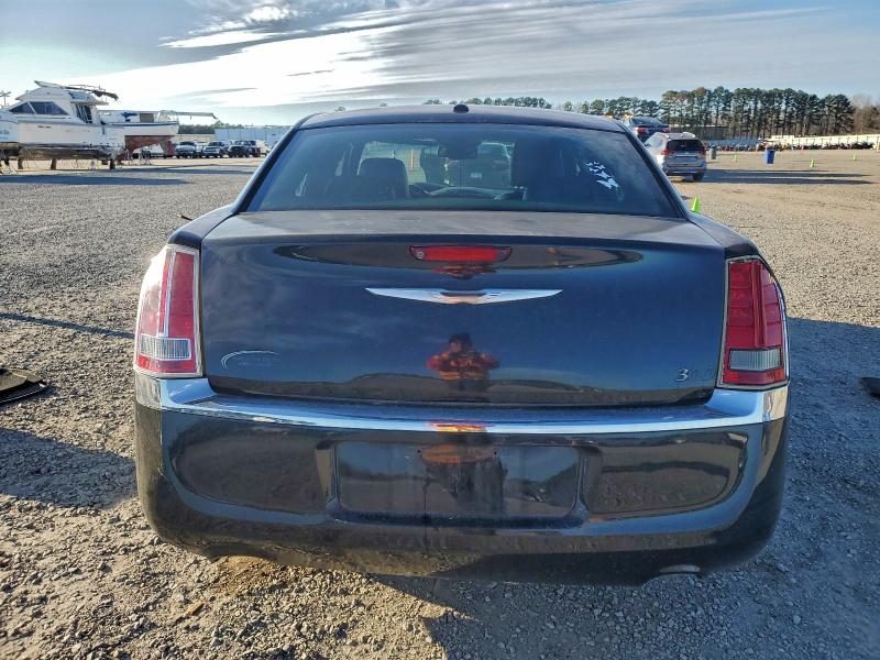Photo 6 from auction – 2013 CHRYSLER 300 with VIN 2C3CCAAG5DH520562