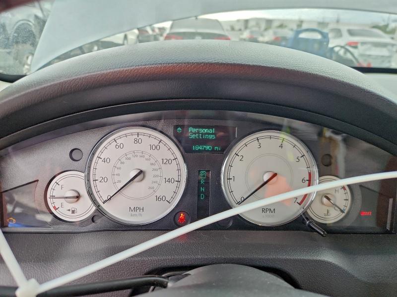 Photo 9 from auction – 2006 CHRYSLER 300C with VIN 2C3KA63H36H165687