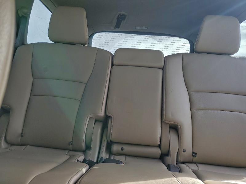 Photo 10 from auction – 2019 HONDA PILOT EXL with VIN 5FNYF5H55KB001602