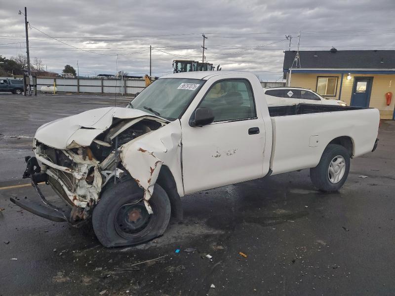 TOYOTA TUNDRA 2002 with VIN 5TBJN32102S255236 - Photo from auction