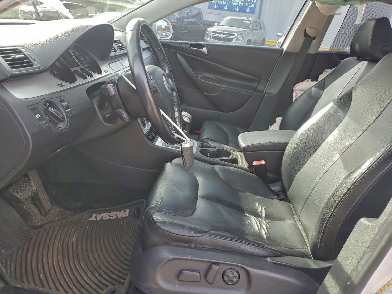 Photo 7 from auction – 2009 VOLKSWAGEN PASSAT with VIN WVWJK73C99P024394
