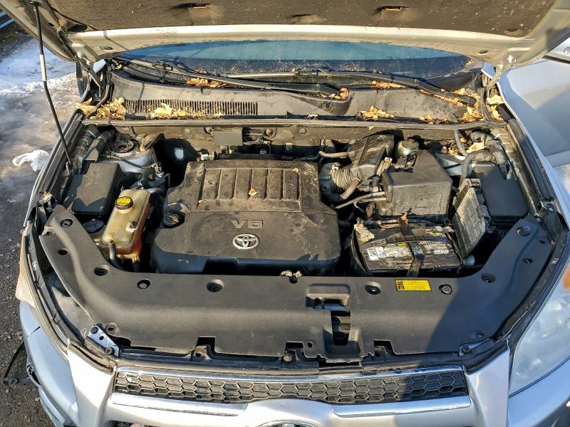 Фото 11 с аукциона – 2012 TOYOTA RAV4 LIMIT с VIN 2T3DK4DVXCW070081