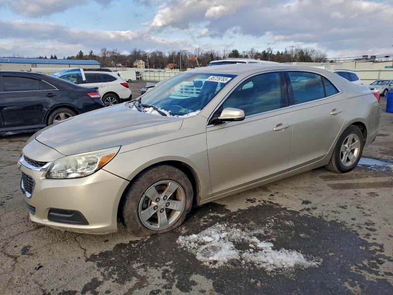 CHEVROLET MALIBU 1LT 2015 with VIN 1G11C5SL3FF256597 - Photo from auction