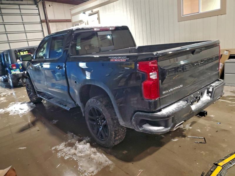 Photo 2 from auction – 2022 CHEVROLET SILVERADO with VIN 1GCPYFED9NZ114149