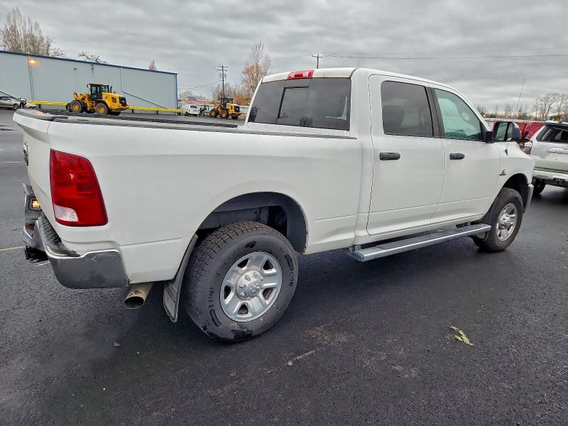 Photo 3 from auction – 2016 RAM 3500 SLT with VIN 3C63R3DL6GG304732