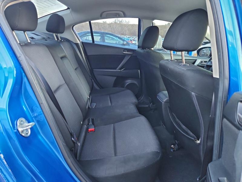 Photo 10 from auction – 2012 MAZDA 3 I with VIN JM1BL1V78C1678263