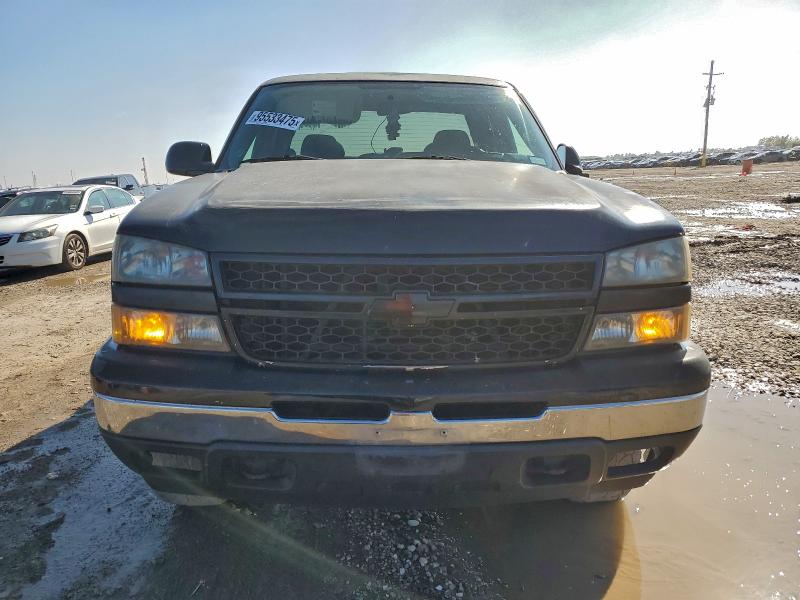 Photo 5 from auction – 2006 CHEVROLET SILVERADO with VIN 1GCEK19TX6Z236050