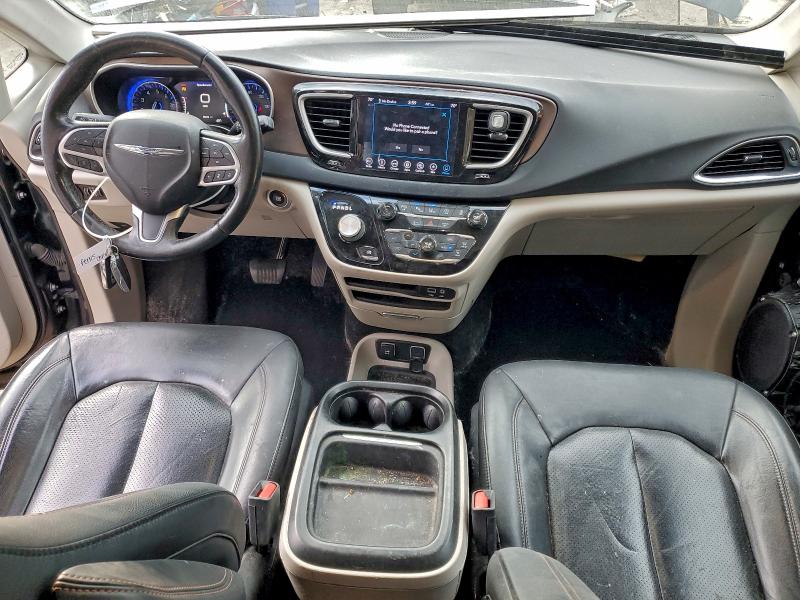 Photo 8 from auction – 2019 CHRYSLER PACIFICA T with VIN 2C4RC1BG8KR590066