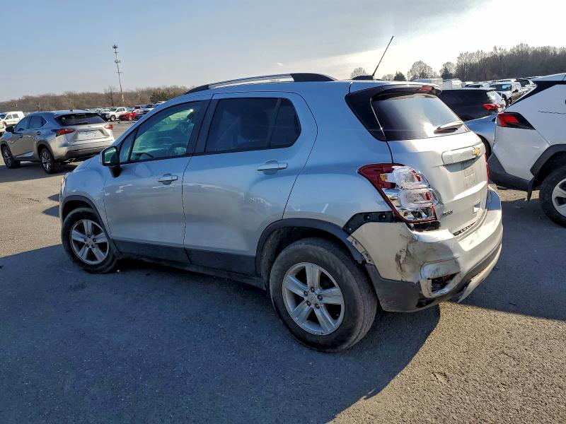 Zdjęcie 2 z aukcji – 2021 CHEVROLET TRAX z VIN KL7CJLSB5MB323882
