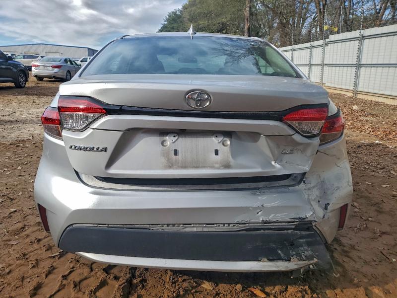 Photo 6 from auction – 2021 TOYOTA COROLLA LE with VIN 5YFEPMAE3MP216357