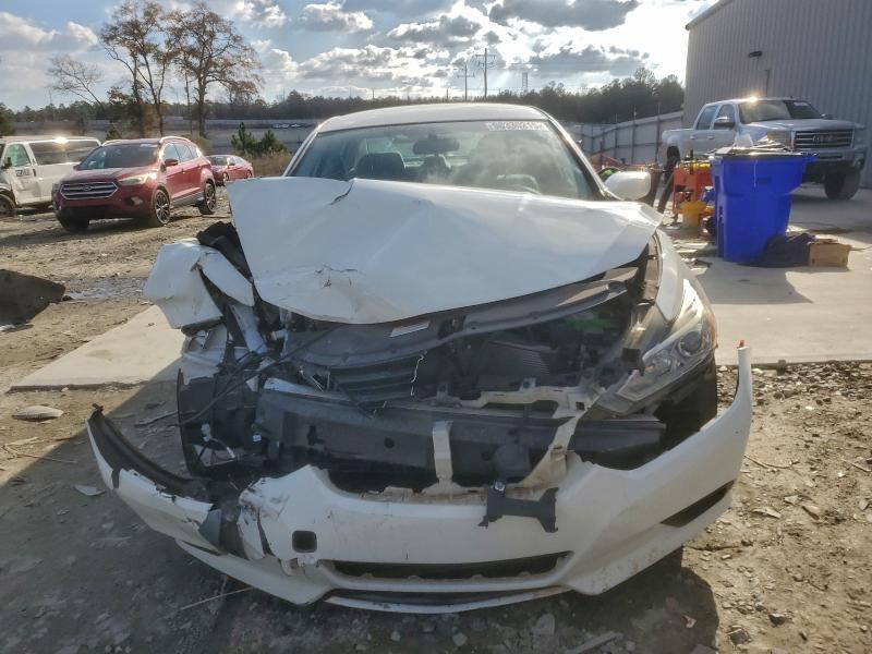 Photo 5 from auction – 2017 NISSAN ALTIMA 2.5 with VIN 1N4AL3AP1HN325642