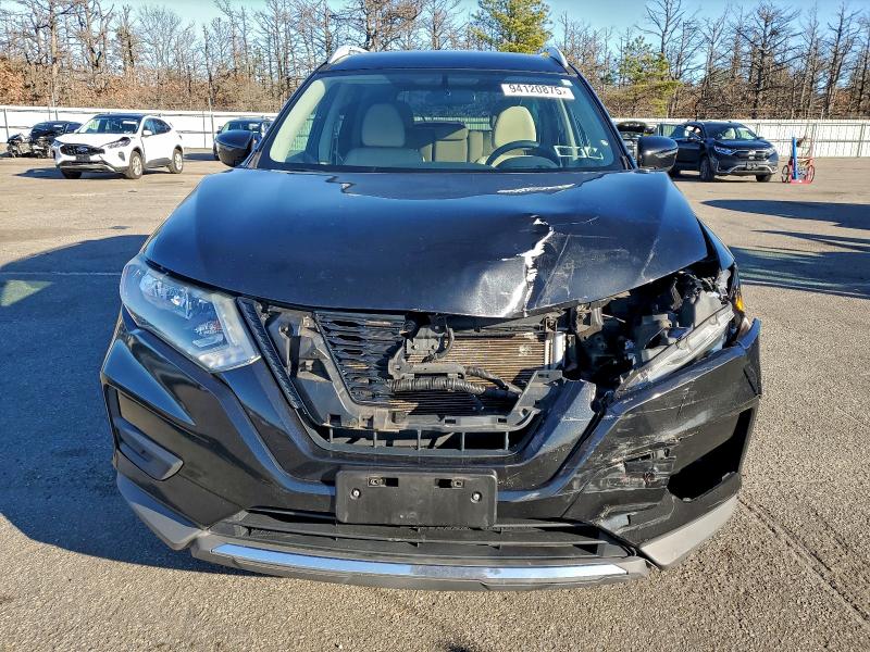 Photo 5 from auction – 2017 NISSAN ROGUE SV with VIN 5N1AT2MV7HC823656