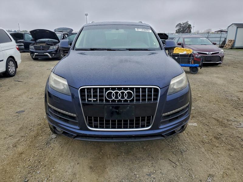 Photo 5 from auction – 2015 AUDI Q7 PREMIUM with VIN WA1CGAFE0FD010136