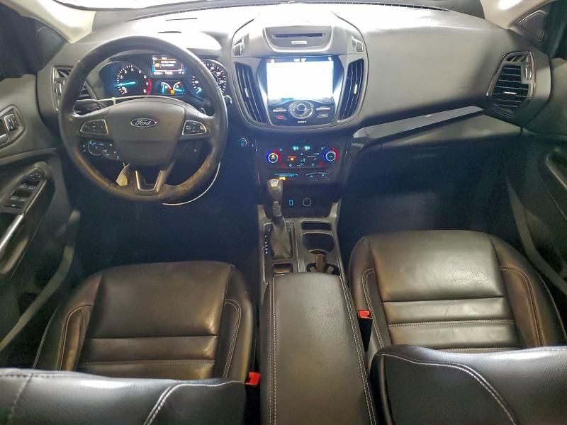 Photo 8 from auction – 2017 FORD ESCAPE TIT with VIN 1FMCU9J96HUB29640