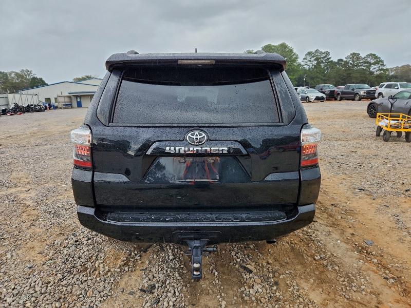 Photo 6 from auction – 2021 TOYOTA 4RUNNER with VIN JTEEU5JR9M5243539