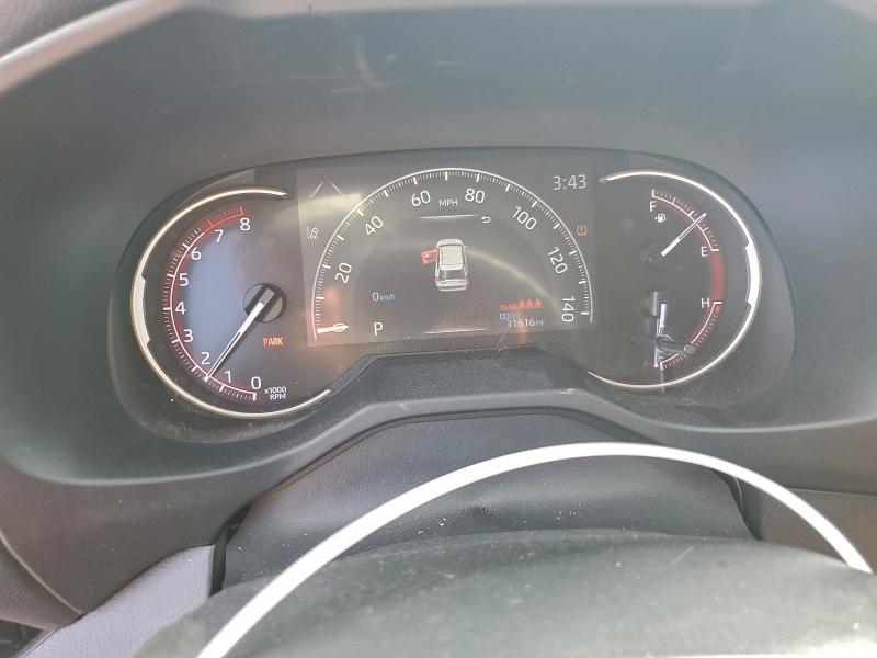 Photo 9 from auction – 2023 TOYOTA RAV4 with VIN 2T3F1RFV2PW371911