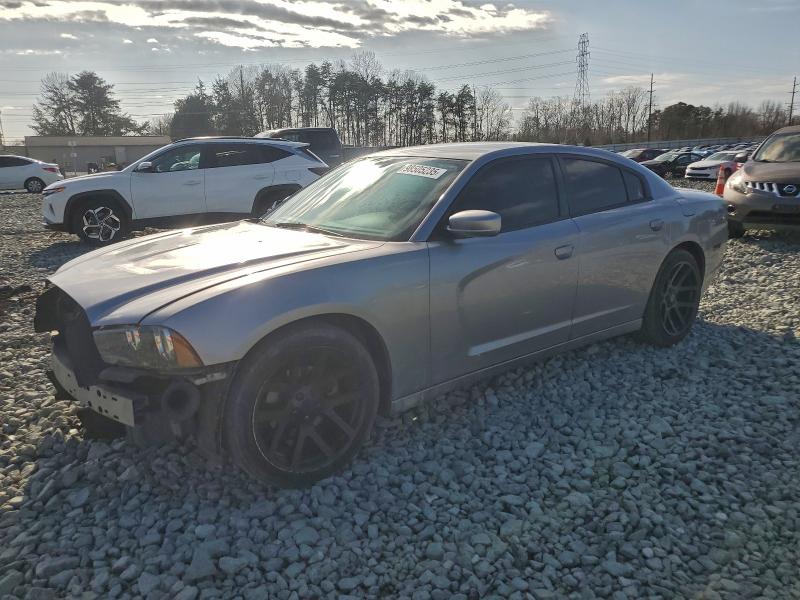 DODGE CHARGER SE 2014 with VIN 2C3CDXBG4EH375014 - Photo from auction