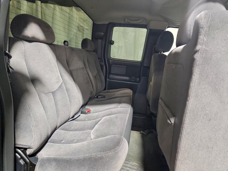 Photo 10 from auction – 2004 GMC NEW SIERRA with VIN 2GTEK19T241252796