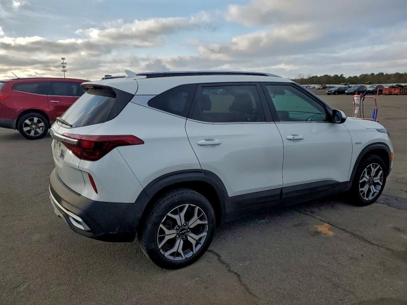 Photo 3 from auction – 2023 KIA SELTOS EX with VIN KNDERCAA2P7356570