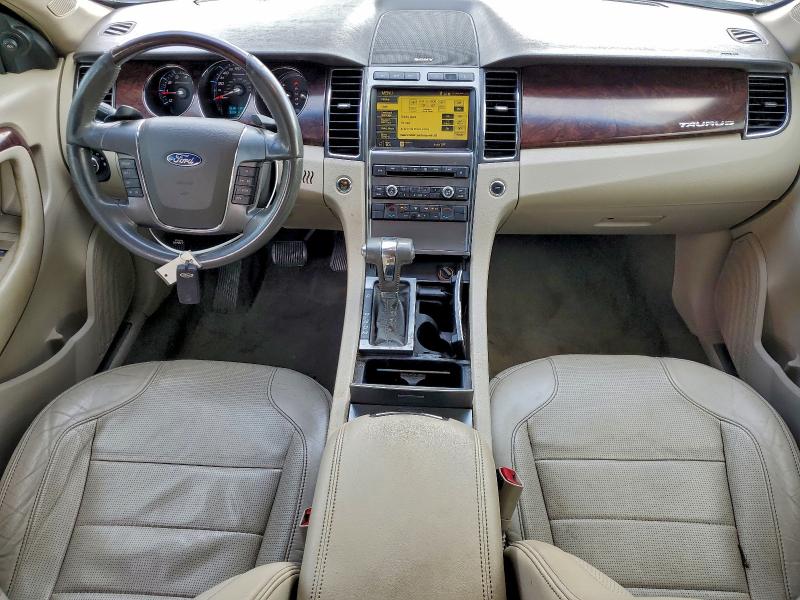 Photo 8 from auction – 2010 FORD TAURUS LIM with VIN 1FAHP2FW1AG140661