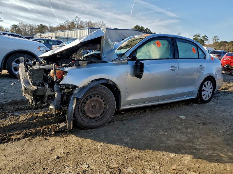 VOLKSWAGEN JETTA BASE 2015 with VIN 3VW2K7AJ1FM268898 - Photo from auction