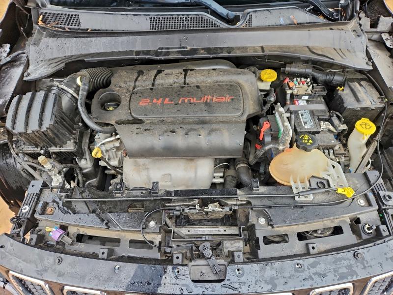 Photo 12 from auction – 2018 JEEP COMPASS LI with VIN 3C4NJDCB7JT343481