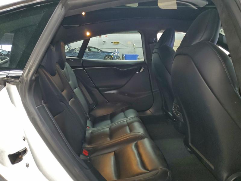 Photo 10 from auction – 2020 TESLA MODEL S with VIN 5YJSA1E26LF389156