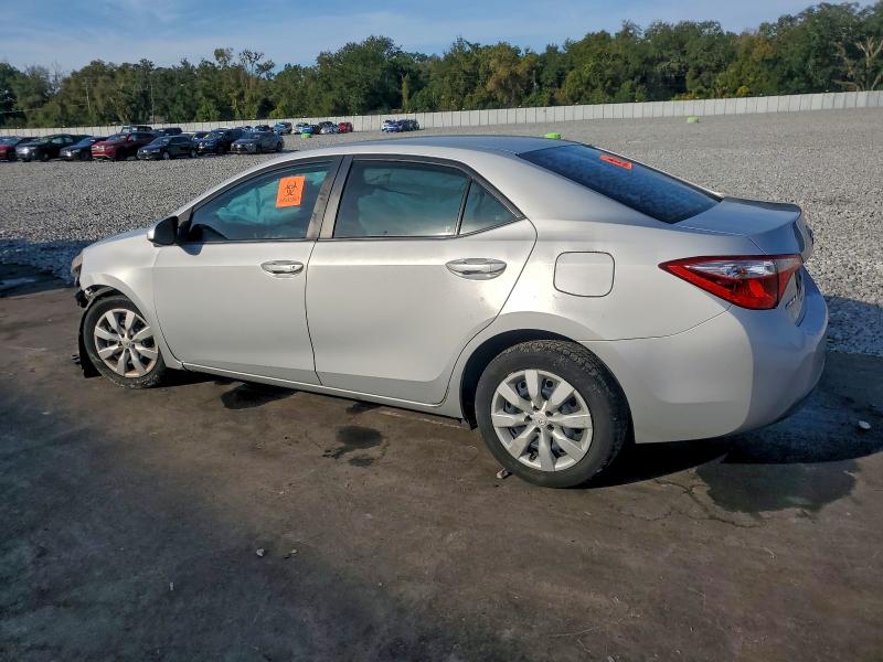 Photo 2 from auction – 2015 TOYOTA COROLLA with VIN 2T1BURHE9FC300880